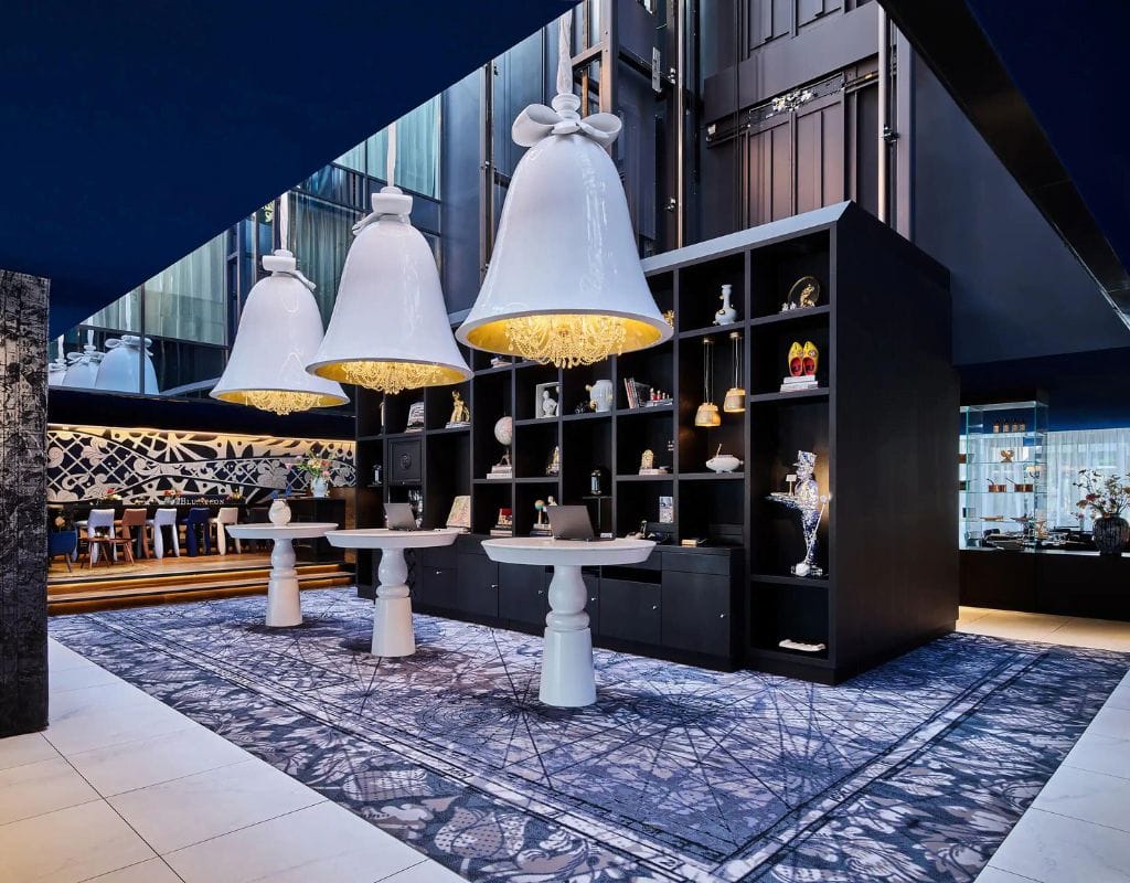 Elegant lobby of Andaz Amsterdam Prinsengracht, reflecting luxury and unique Dutch design