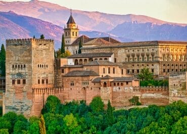 Discovering the Alhambra: A Travel Guide