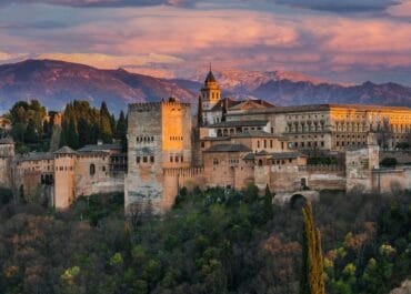 Discovering the Alhambra: A Jewel of Andalusian Heritage