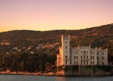 Discovering Miramare Castle: A Travel Guide