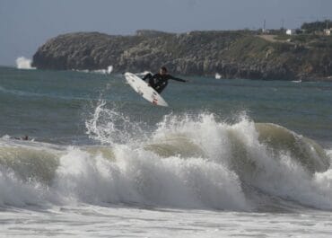 Ultimate Guide to Surfing in Peniche: Portugal's Surf Capital