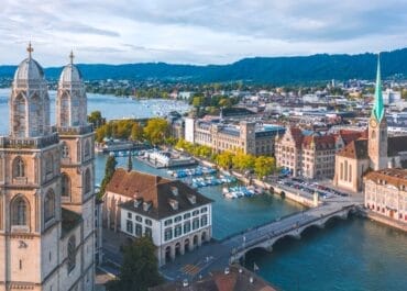 Discovering Zürich: A Travel Guide