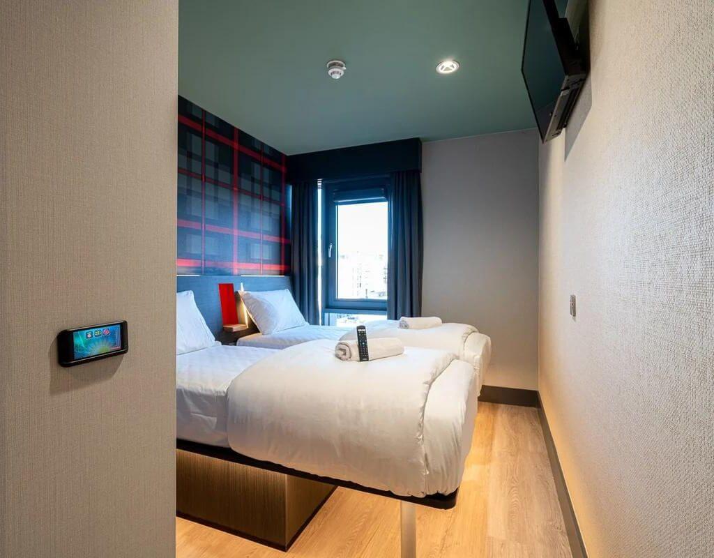 easyHotel Dublin - Modern and Comfortable Double Room